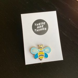 Queen Bee Pin